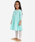 Vastramay Girls Chikankari Cotton Kurta And Leggings Set