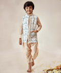 Pintucks Kurta And Paithani Pyjama With Diamond Bandi