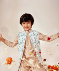 Pintucks Kurta And Paithani Pyjama With Diamond Bandi