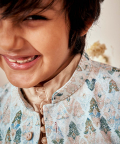 Pintucks Kurta And Paithani Pyjama With Diamond Bandi