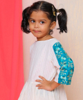 Juui Embroidered Kurta With Trousers, White