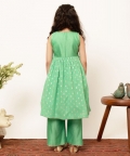 Emroidered Yoke Kurta Set With Pant