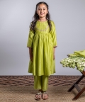 Delicate Emroidered Yoke Kurta With Pants