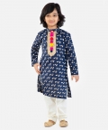  Polka dot Kurta Pyjama Set 