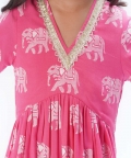Trunk Tales Girls Pink Kurta With Pant Set