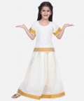 Half Sleeve South Indian Pavda Pattu Lehenga-White