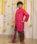 Thread Embroidered Asymmetric Kurta With Dhoti