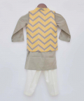 Grey Kurta And Chevron Print Jacket With Pant
