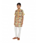 Green Geometric Printed Kurta With Maroon Details