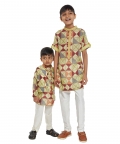 Green Geometric Printed Kurta With Maroon Details