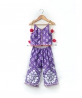 Violet Sarara 