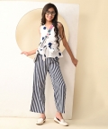 V-Neck Sleeve Less Printed Dress