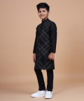Geometrical Stitch Line Textured Kurta
