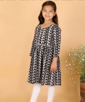 Vastramay Girls Chikankari Cotton Kurta And Leggings Set