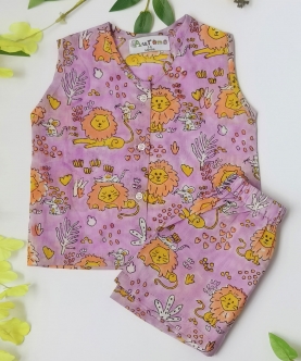 Lion And Mouse Lavender Jabla Set