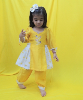 Offwhite And Yellow Polka Handblock Suit Printed Set