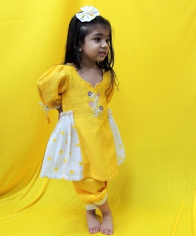 Offwhite And Yellow Polka Handblock Suit Printed Set
