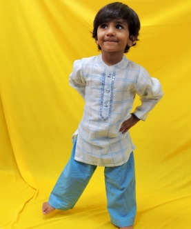 Offwhite Blue Checks Kurta With Pajama 