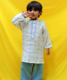 Offwhite Blue Checks Kurta With Pajama 